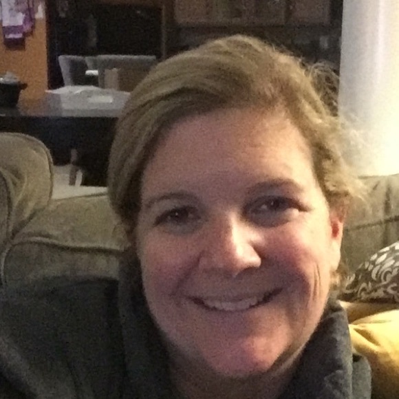 julie_mckinnon
